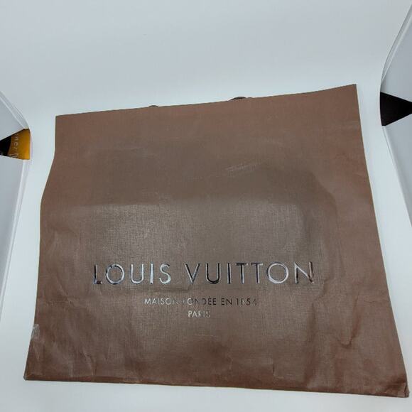 LOUIS VUITTON Authentic Paper Gift Shopping Bag LARGE SIZE 19 x16 x 9”. - Picture 1 of 8